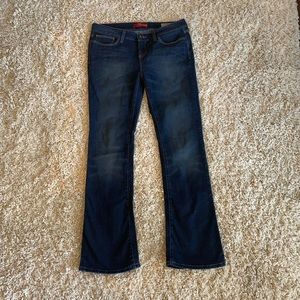 Guess Jeans